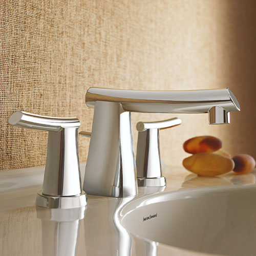 American Standard Green Tea 8" Widespread Pull-Out Bathroom Faucet in Chrome American Standard