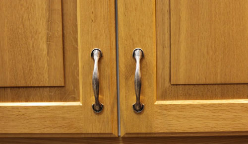 Spice Up Your Kitchen With Stylish Kitchen Cabinet Hardware